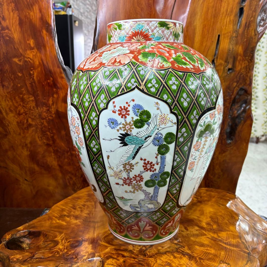 有田焼　蓋付壺　約65cm 色絵金彩松竹梅桜美人図