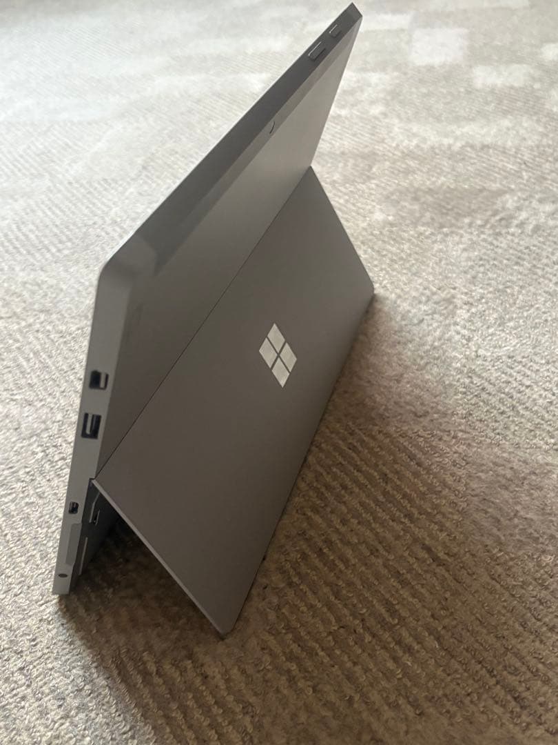 Microsoft Surface タブレット 本体