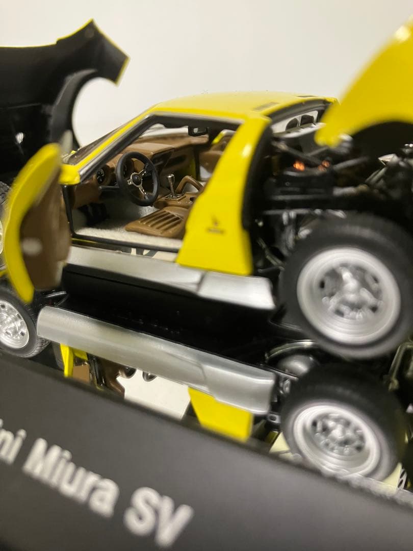AUTOart 1/43 ランボルギーニ・ミウラSV フルオープンモデル