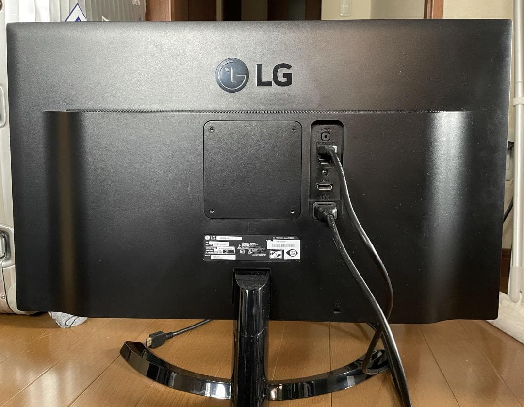 LG社製 4Kディスプレイ 27UD58-B
