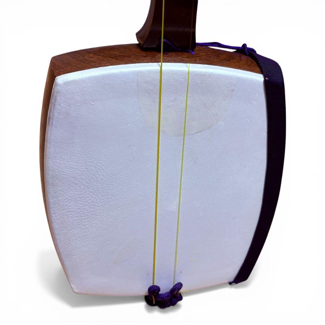 紅木 三味線 日本橋「英」楽器店 昭和62年誂え トチ 中棹 二本溝 東さわり