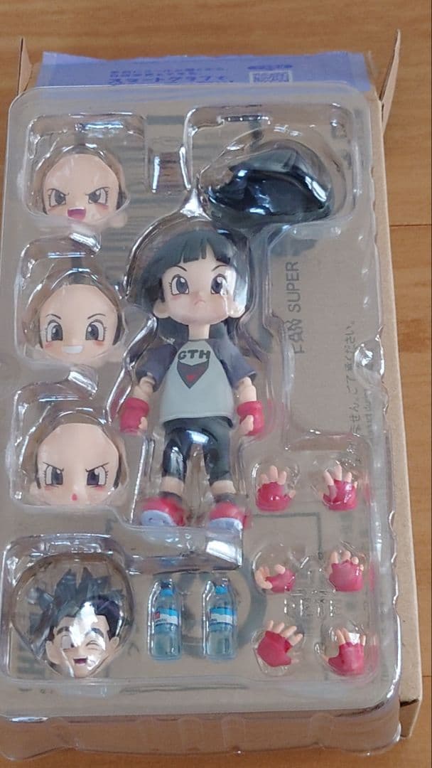 ドラゴンボール　SH figuarts パン　輸送箱付き