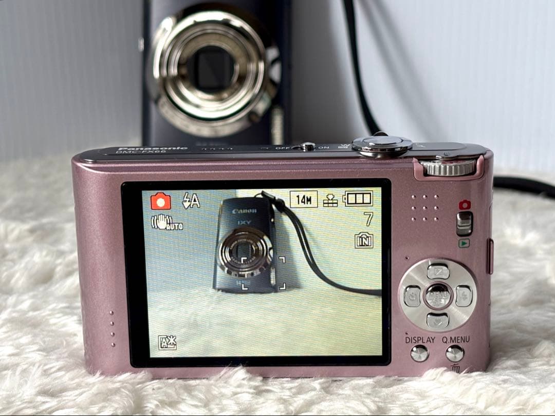 【Panasonic】極美品！LUMIX DMC-FX66 14.1メガピクセル