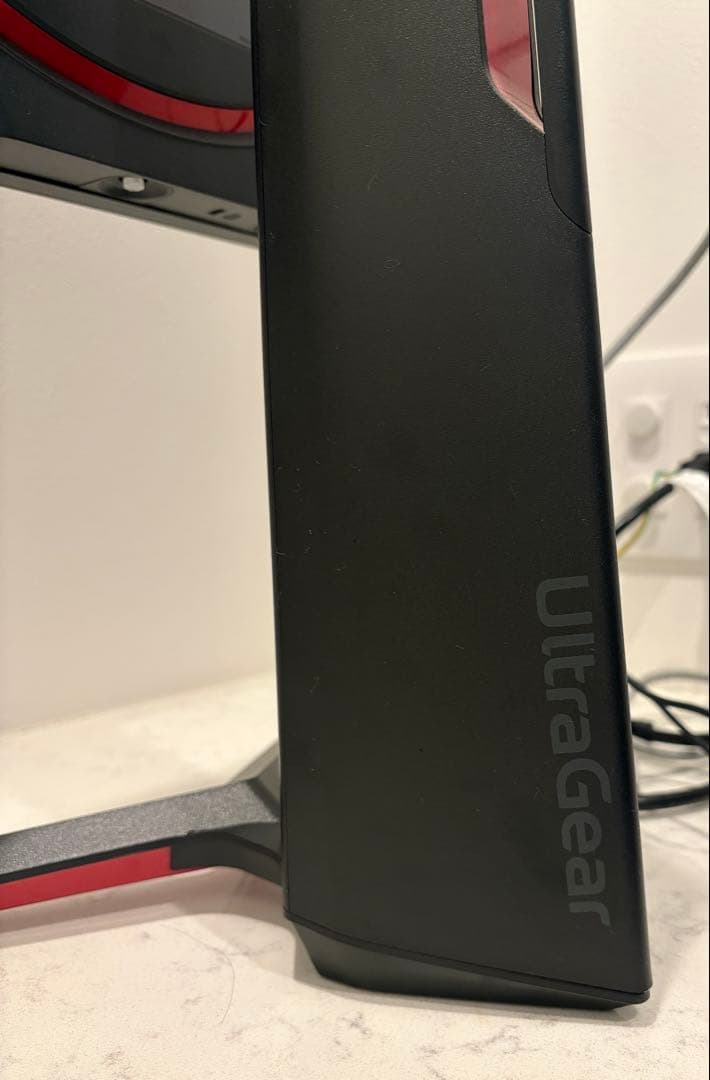 【大幅値下げ！】LG モニター 24インチ 24GN65R-B ディスプレイ