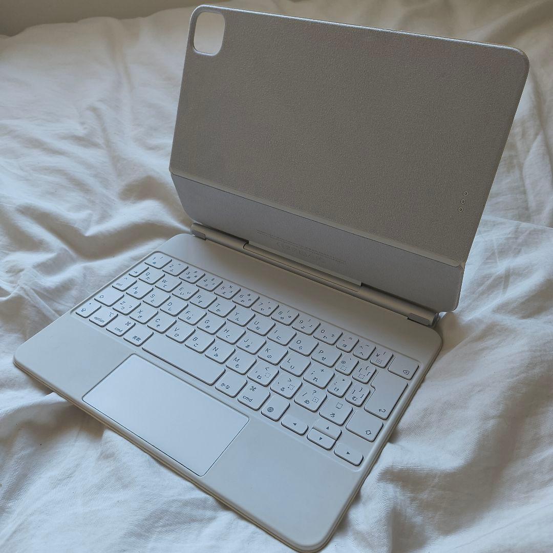 iPadをノートPCの完成形へ Apple純正Magic Keyboard 美品