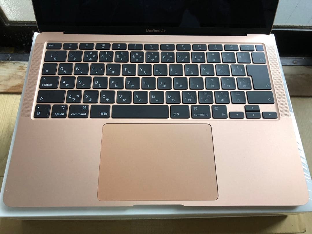 【美品】Macbook Air 2020 M1 8コア 256GB メモリ8GB