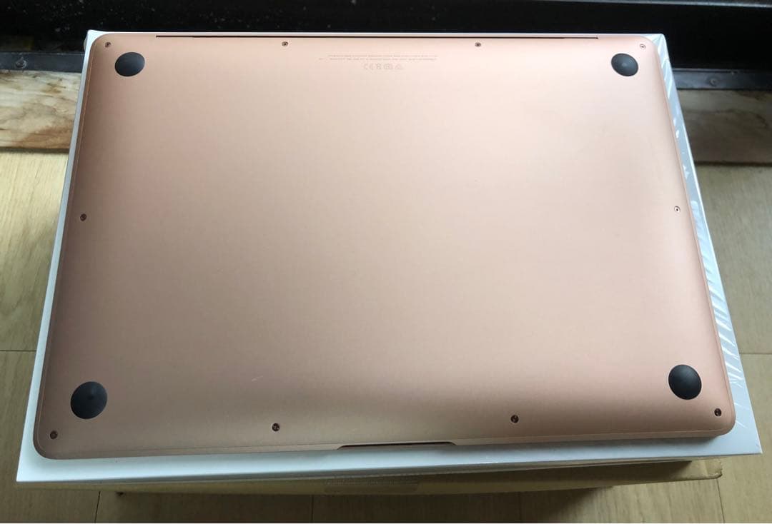 【美品】Macbook Air 2020 M1 8コア 256GB メモリ8GB