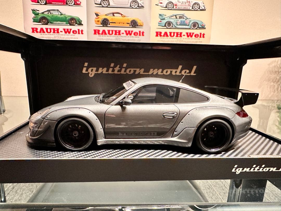 Porsche 911 (997) RWB 1/18 ミニカー