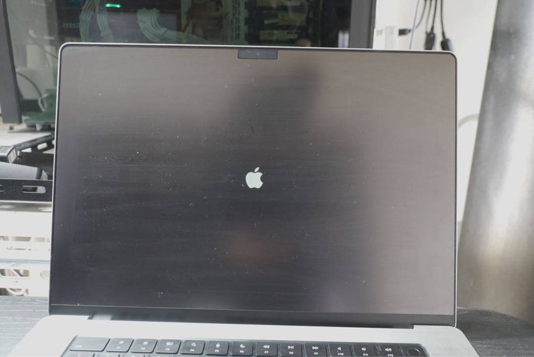 M1max 16インチ　メモリ64GB SSD 1TB JIS配列