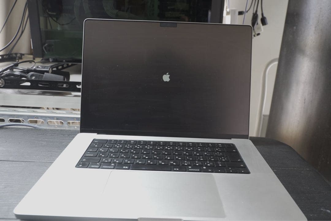 M1max 16インチ　メモリ64GB SSD 1TB JIS配列