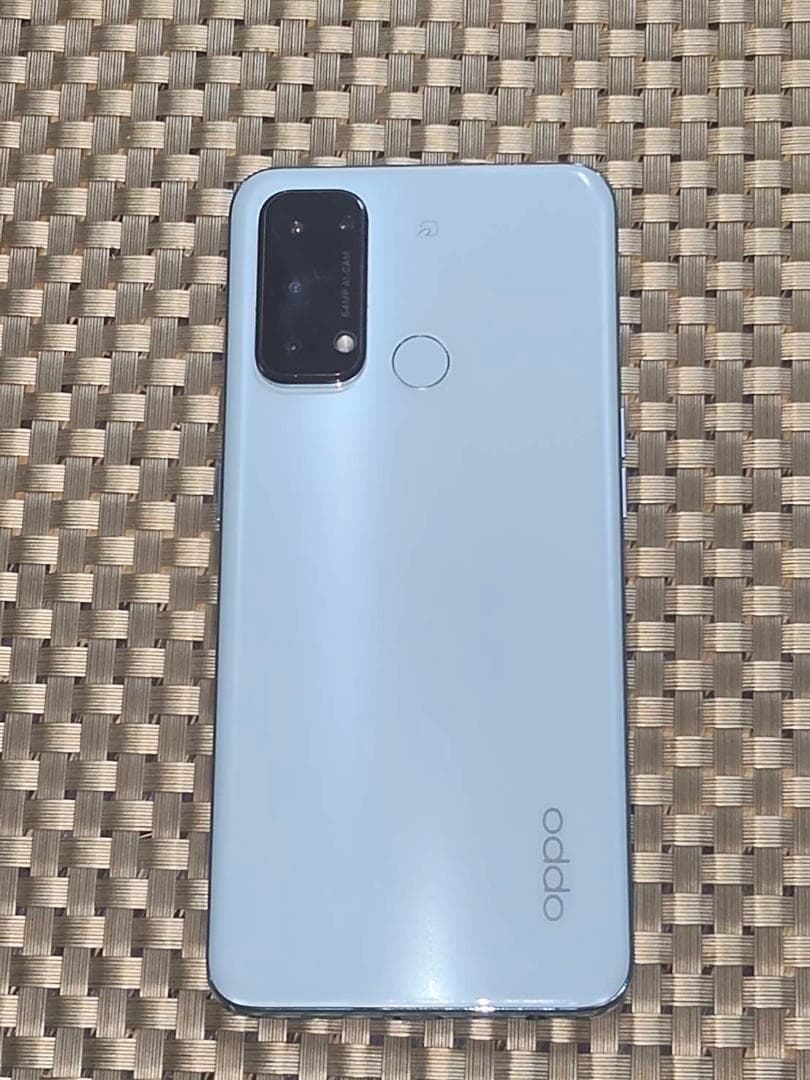OPPO Reno5 　アイスブルー　手帳型カバーおまけつき
