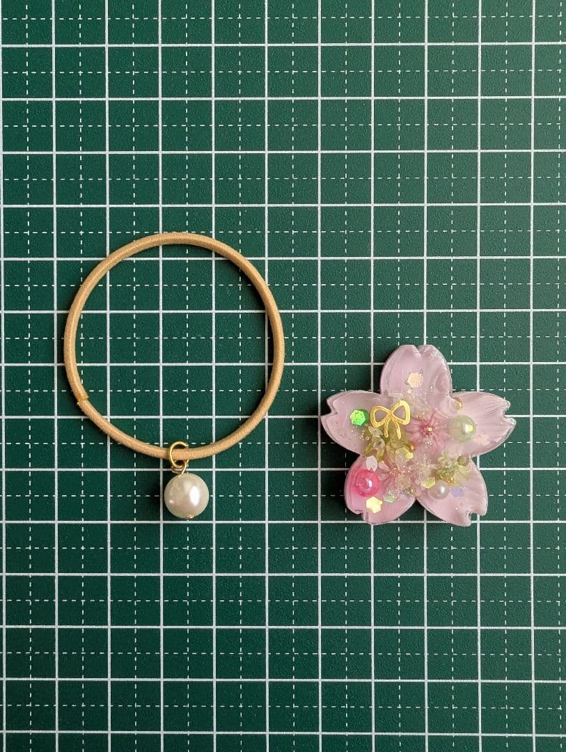 おーれ様お取り置き№4009 桜型フラワーレジンヘアゴム