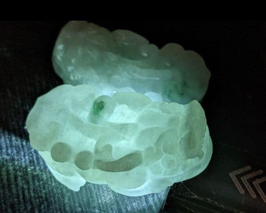 本翡翠ペンダント貔貅ペア置物御守り