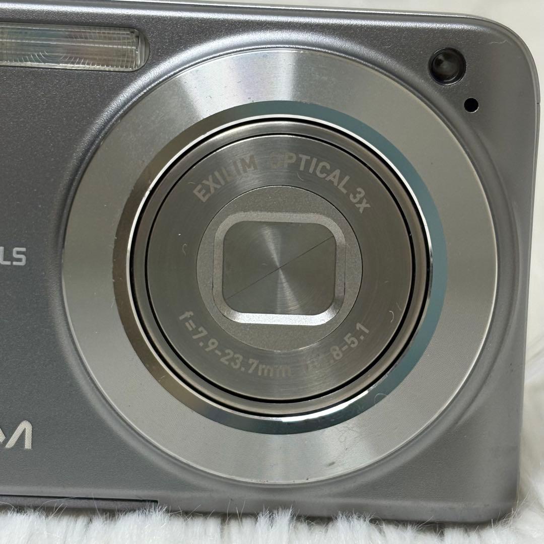 CASIO カメラ　EX-Z1080 バッテリー　ブラック コンデジ　動作品