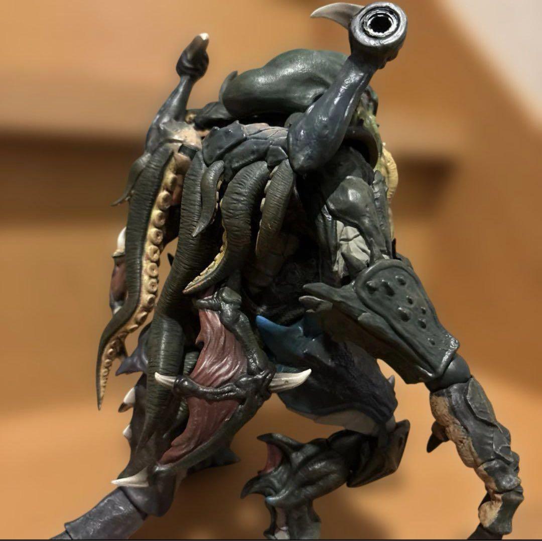 STARARC TOYS クトゥルフ　可動フィギュア クリーチャー モンスター