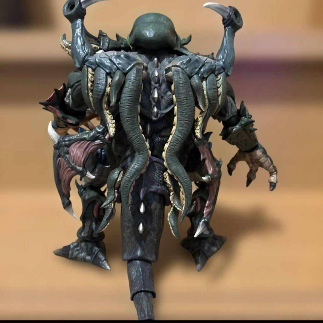 STARARC TOYS クトゥルフ　可動フィギュア クリーチャー モンスター