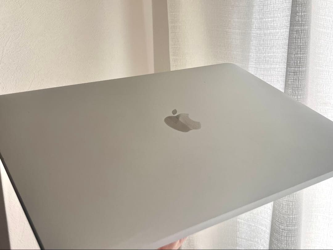 MacBook Pro M1チップ搭載 2020 /シルバー