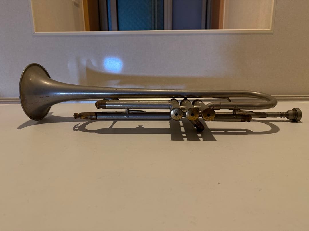 NIKKAN ニッカン トランペット NO.20 訳アリ