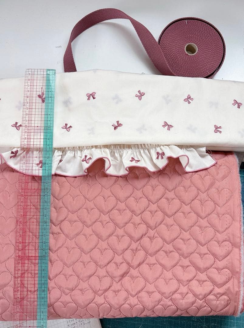 レッスンバッグ　ハート　キルト　キルティング　りぼん　刺繍生地