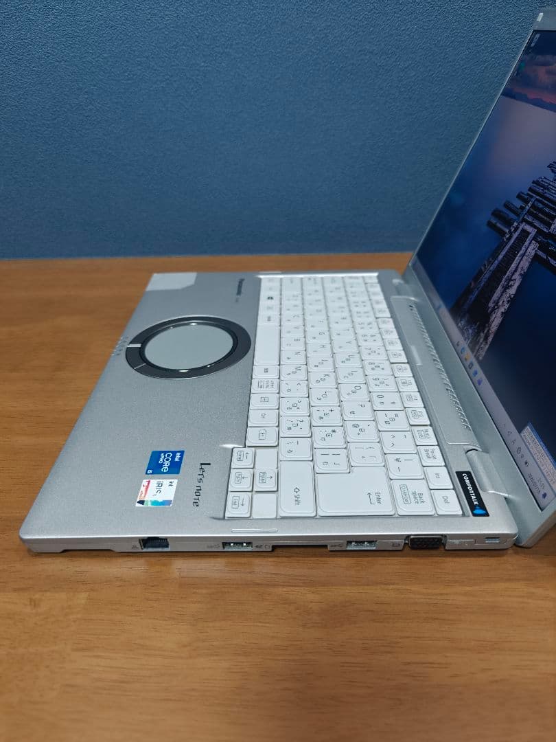 レッツノート FV1 第11世代 i5 16GB ①