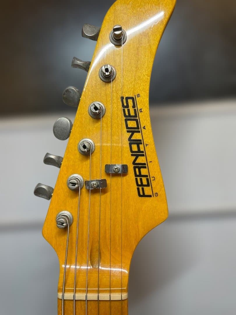 FERNANDES LE-1Z 3S ストラトタイプ