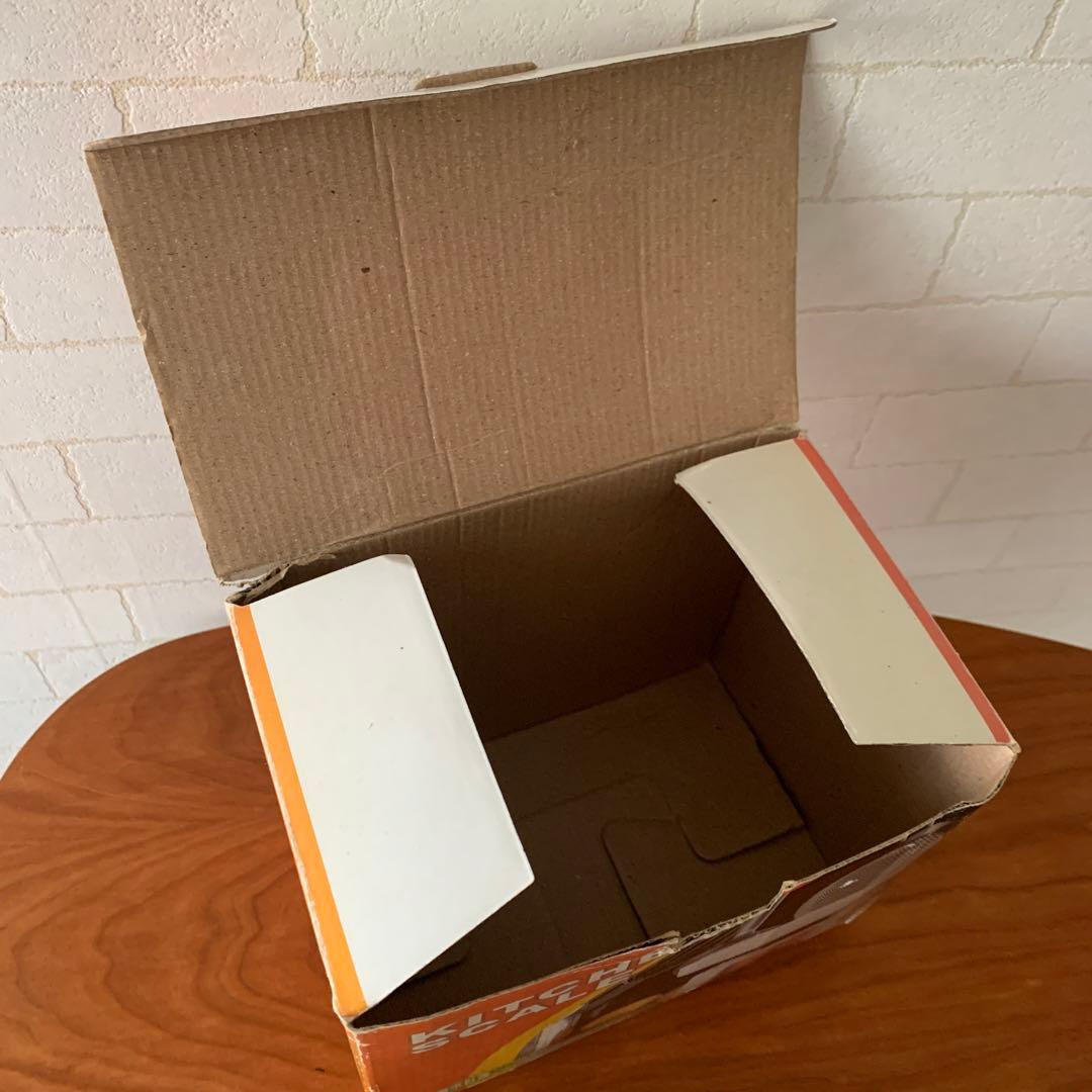 キッチンスケール　kitchen scale お料理はかり