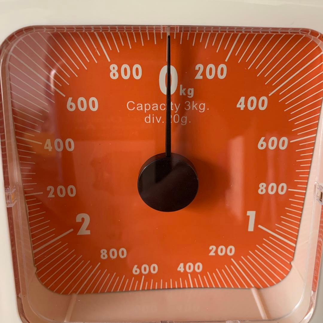 キッチンスケール　kitchen scale お料理はかり