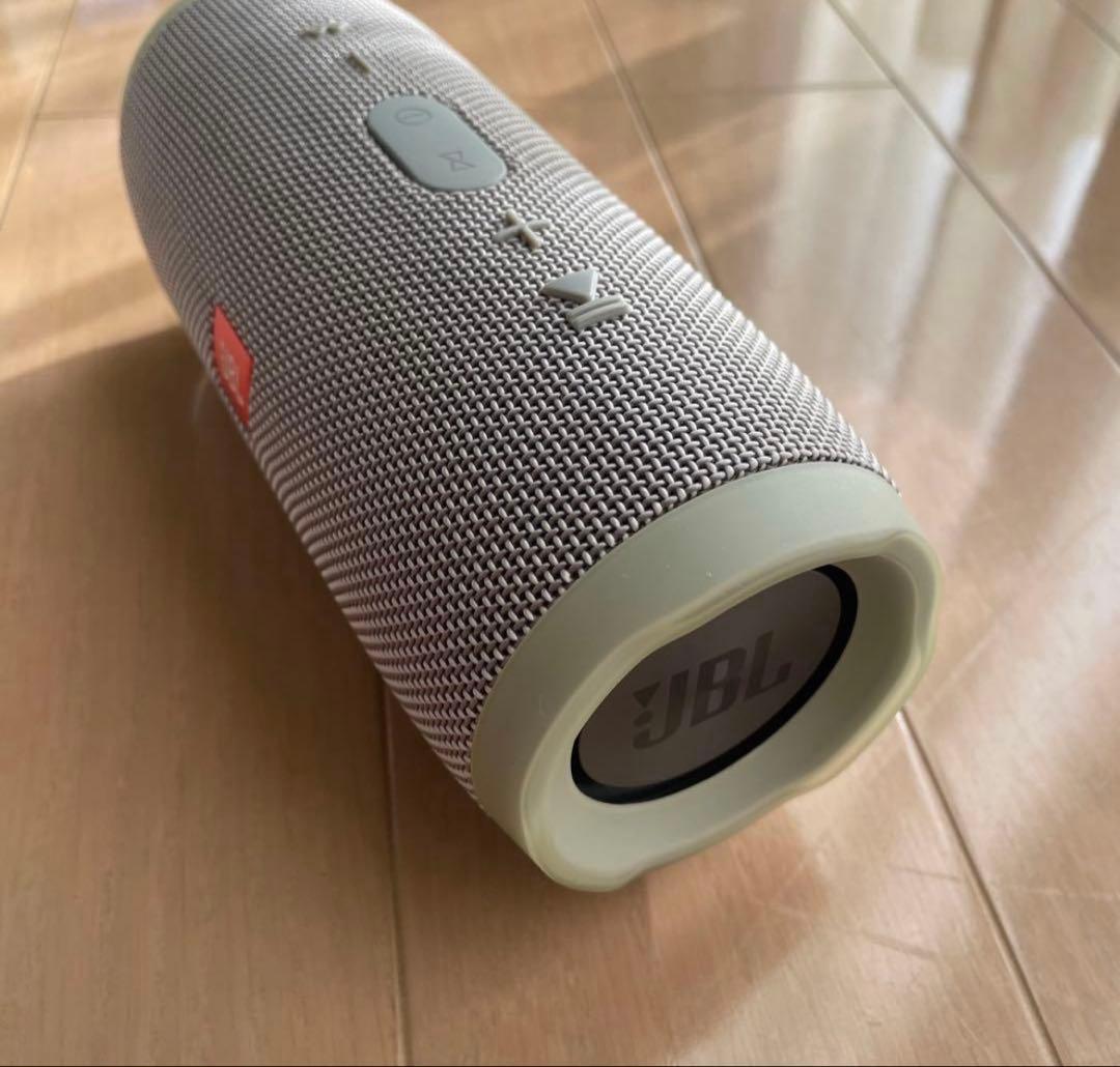 【年始特別価格】JBL Charge 3 ワイヤレススピーカー　防水