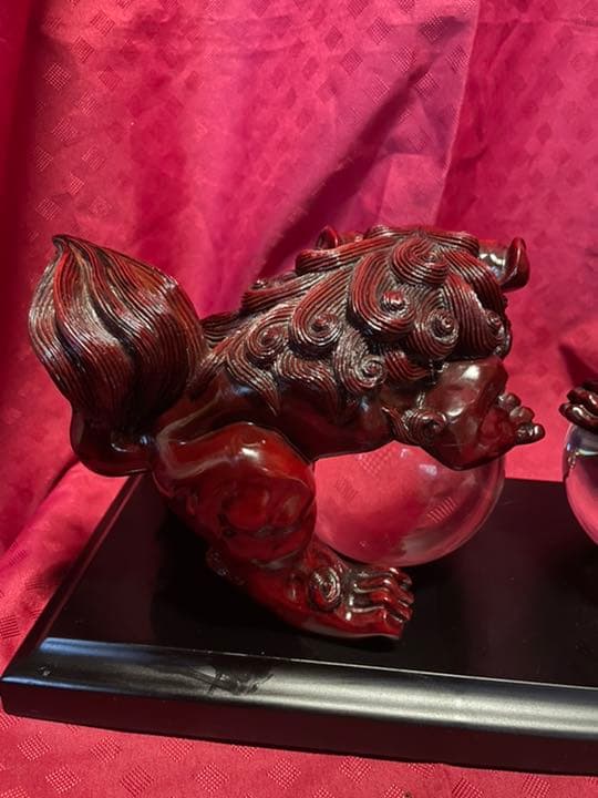 玉乗り獅子置物　クリスタルボール