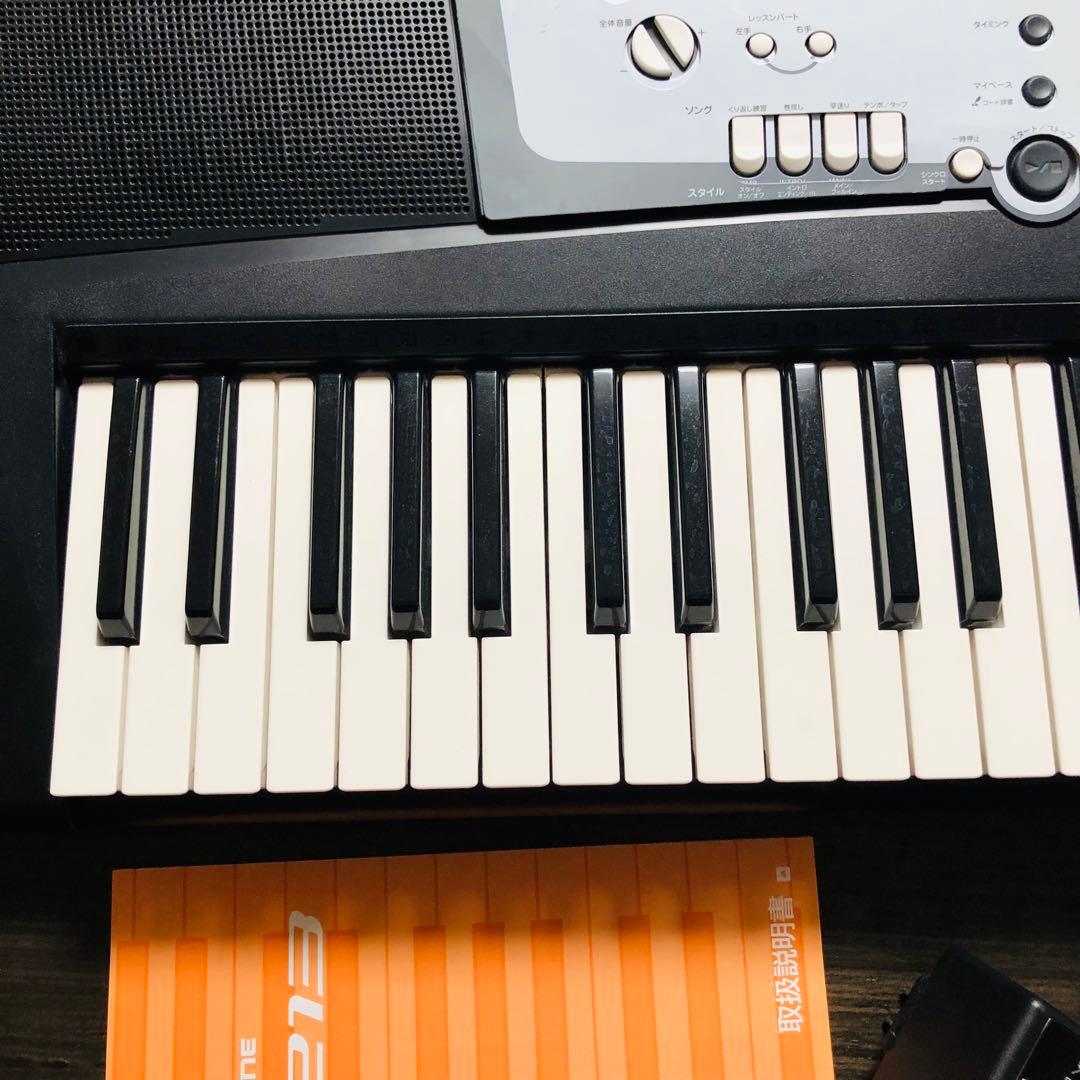 【送料込】YAMAHAポータトーン PSR-E213 電子キーボード