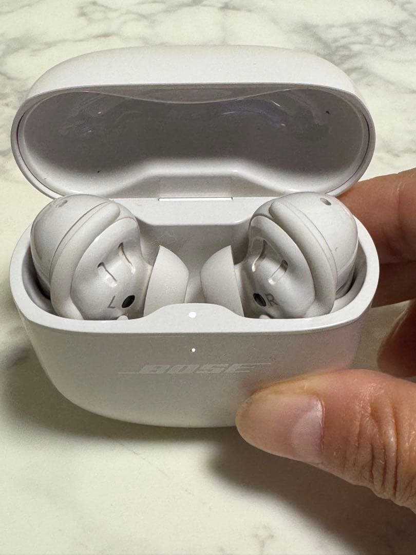 【美品】Bose QuietComfort Earbuds II ソープストーン