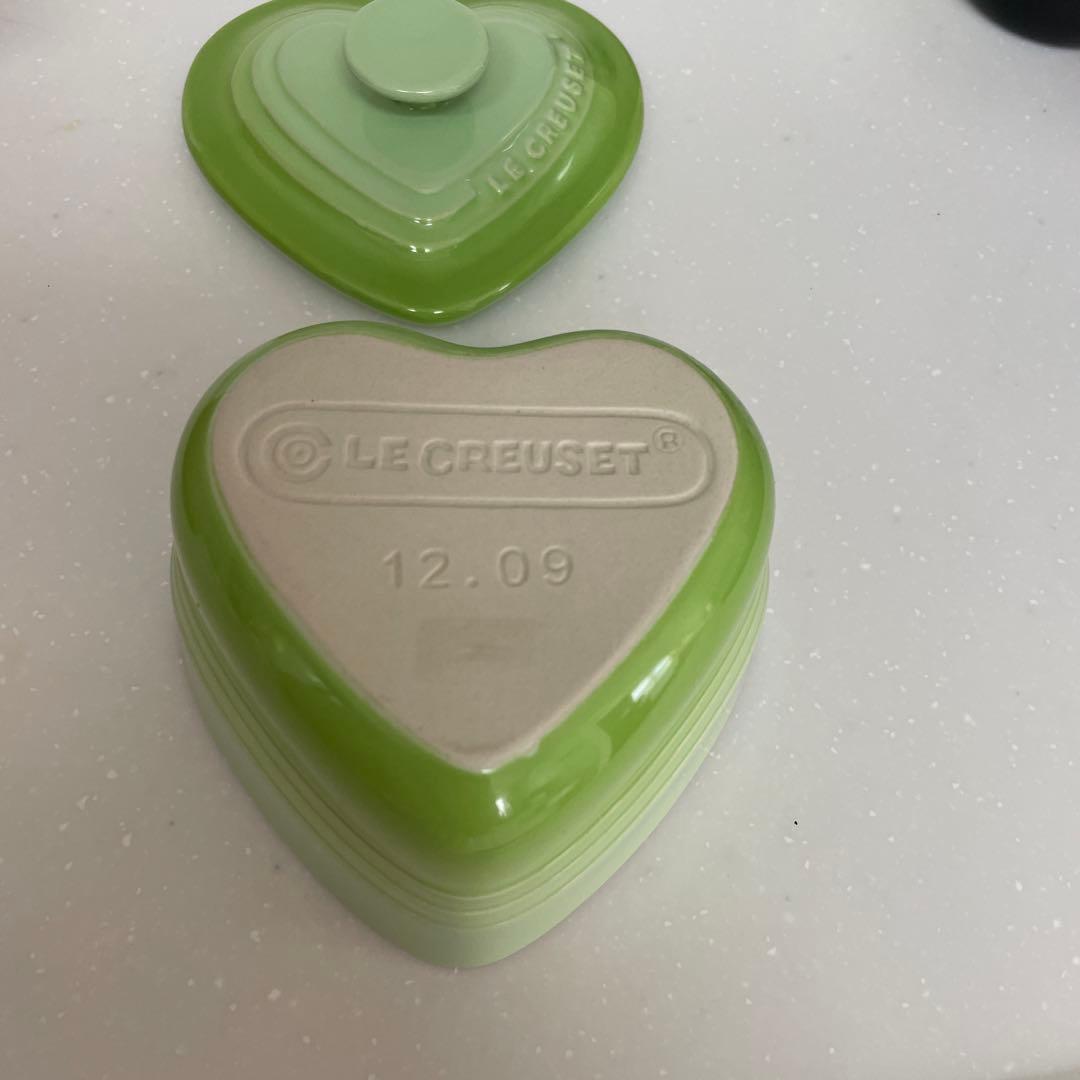 LE CREUSET ハート型鍋 レッド　ダムール&ハート型ココット　グリーン