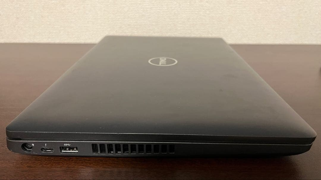 高性能 Dell Precision 3541 32GB 2TB SSD