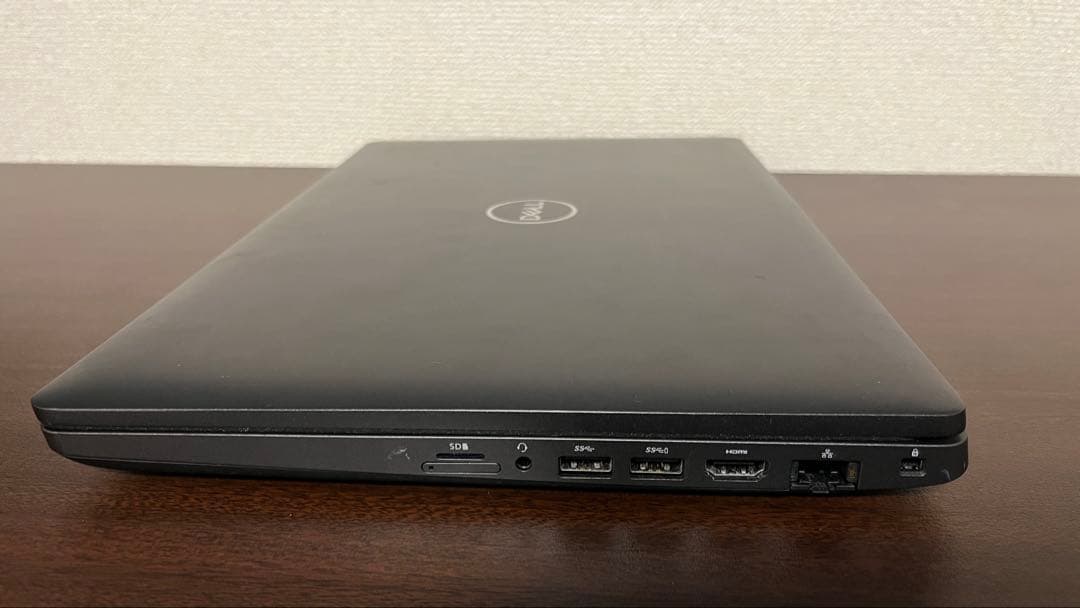 高性能 Dell Precision 3541 32GB 2TB SSD