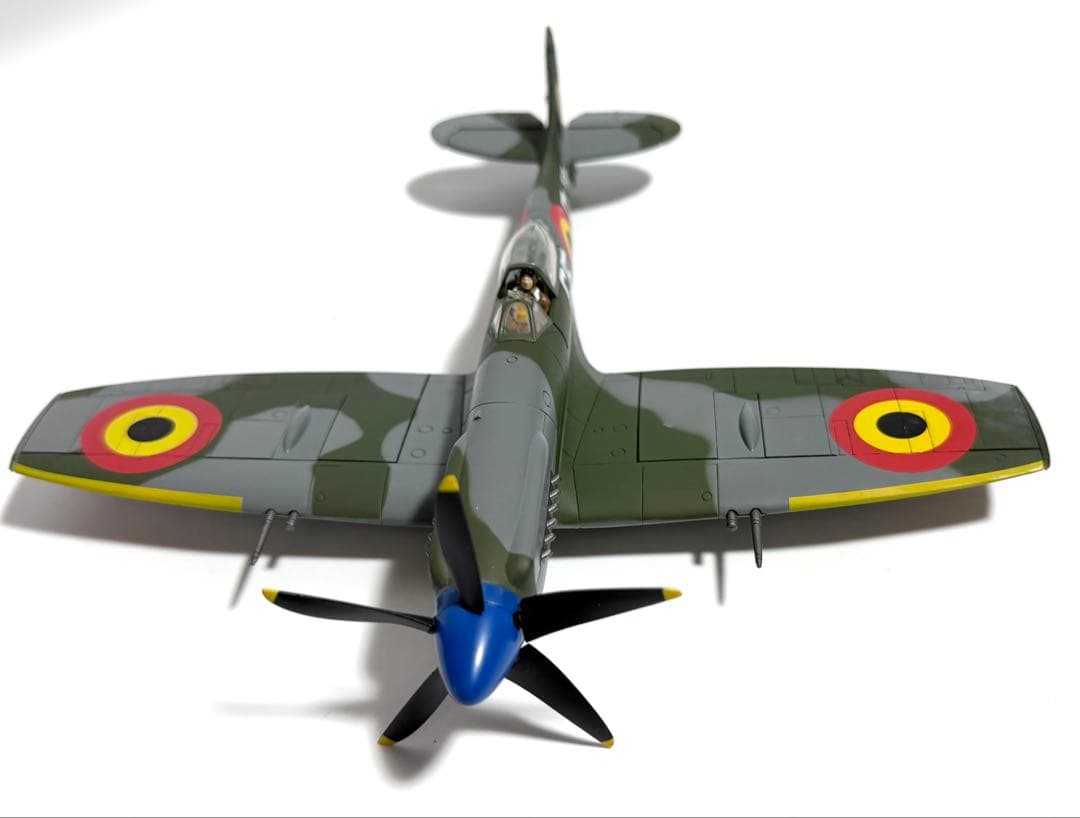 ホビーマスター 1/48 スピットファイア Spitfire Mk. XIV