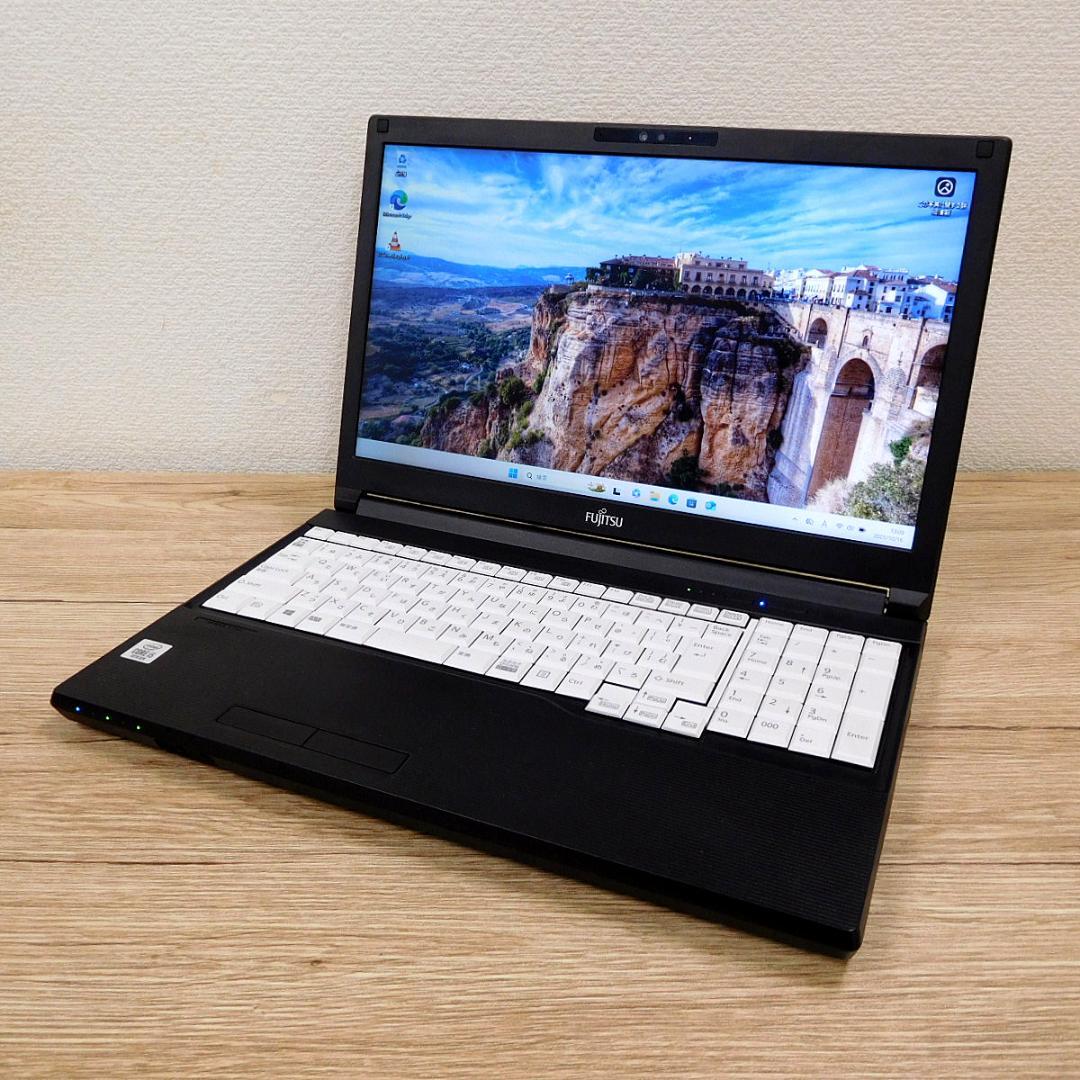 週末特価LIFEBOOK A5510/ i5-10210U 8GB SSD128