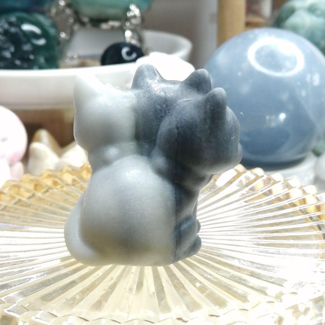 【新品】現在、過去、未来を見張っている守護力の強い番犬(太極石)3-2