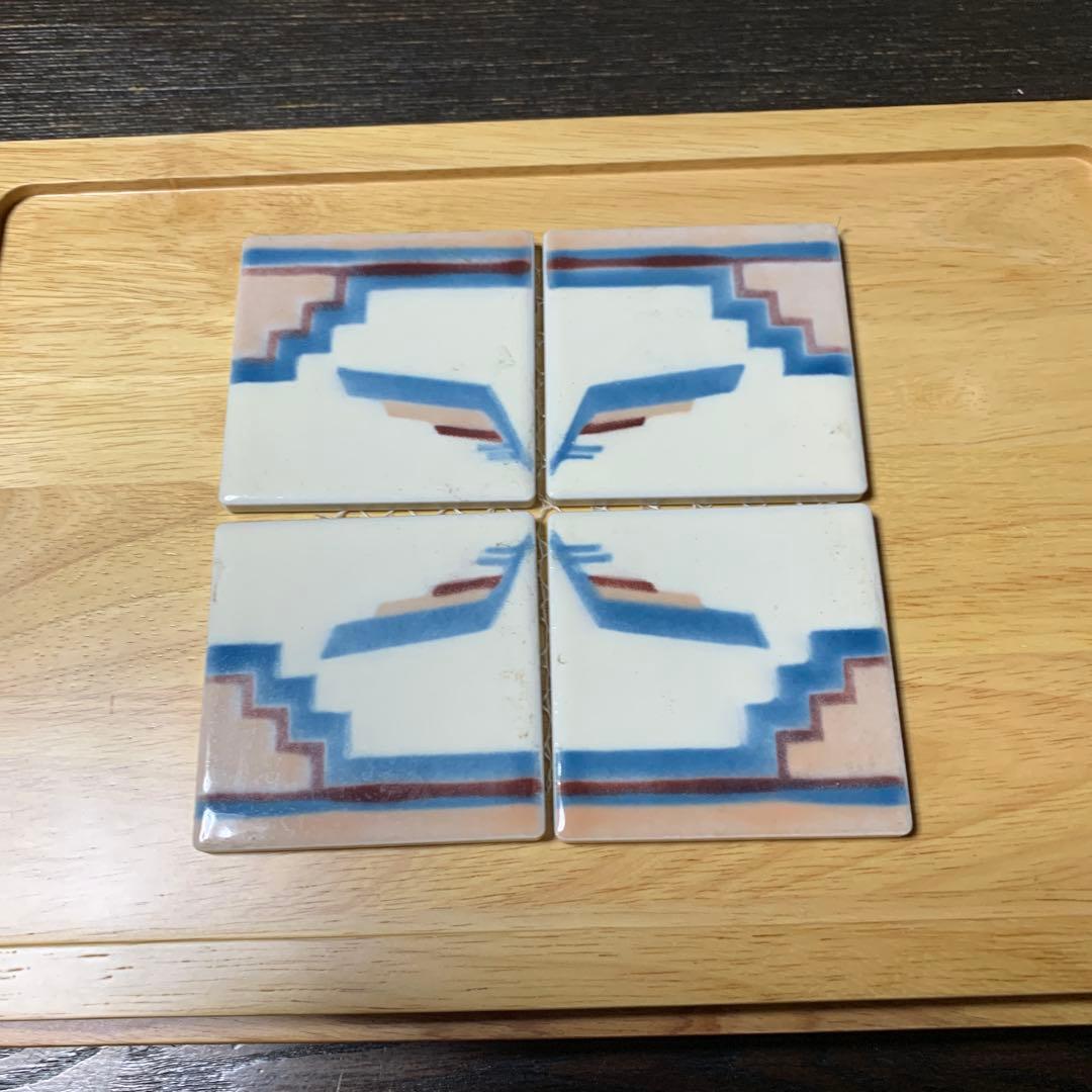 タイル　木製トレー　ハンドメイドに