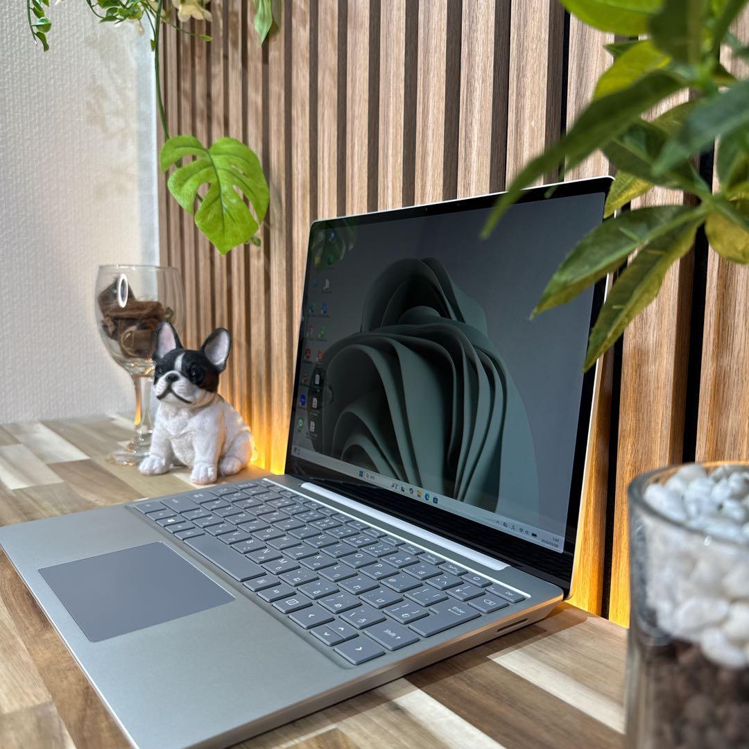 準美品‼️Surface Laptop Go☘プラチナ☘第10世代☘ノートパソコン