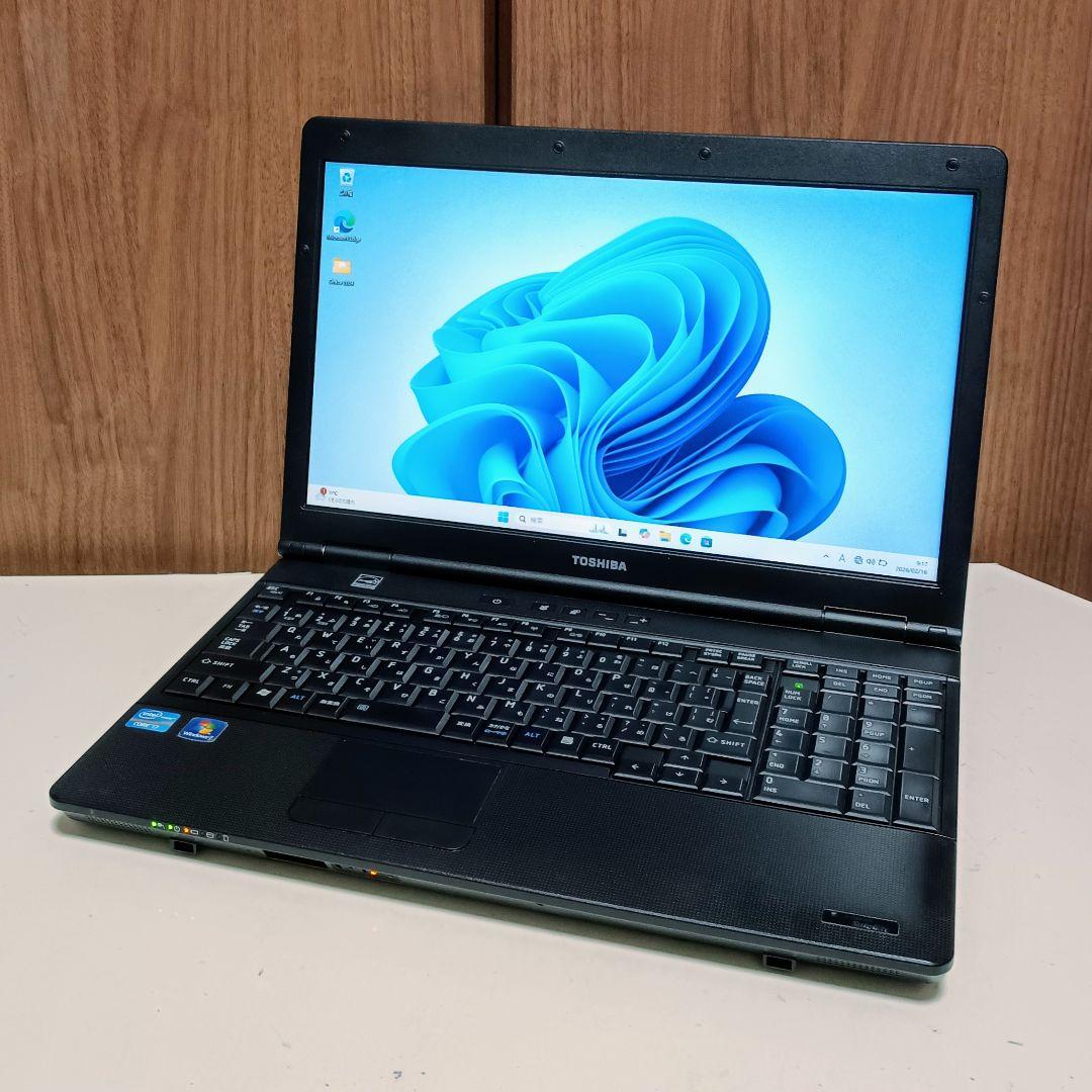 TOSHIBA dynabook Corei7 メモリ8GB SSD256GB