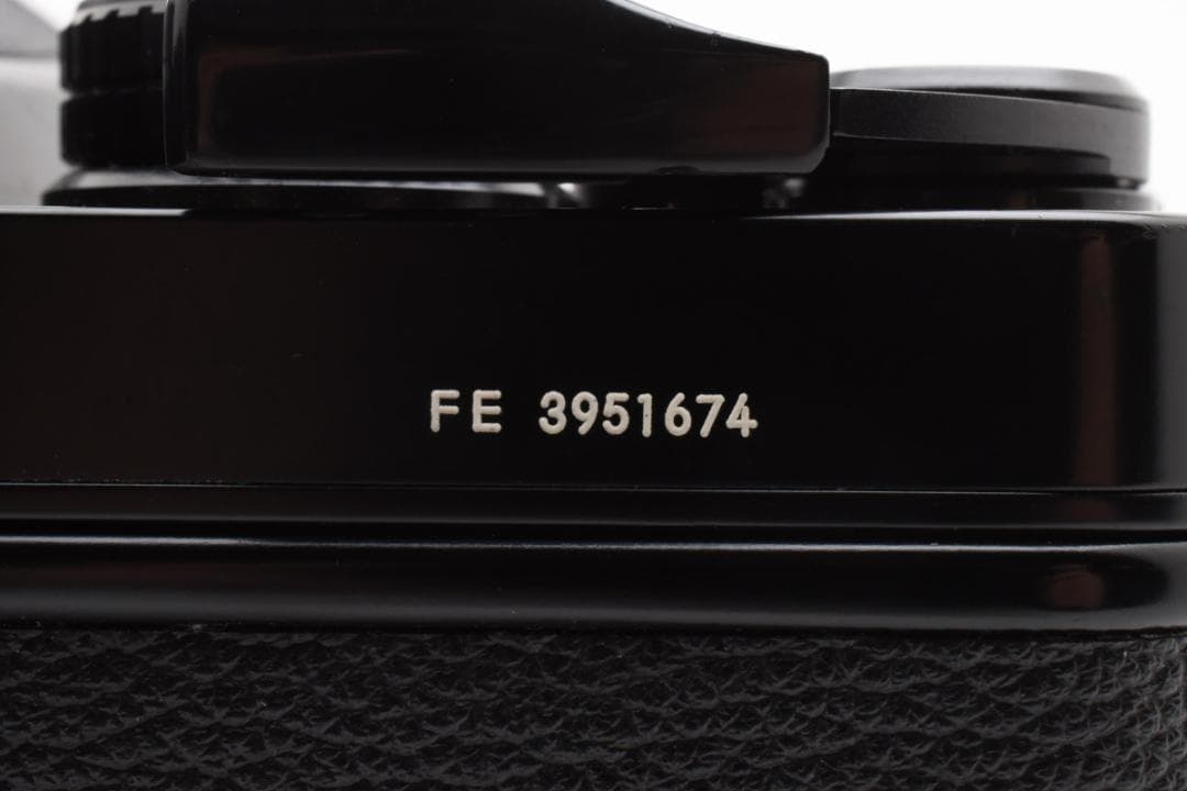 #325★良品★Nikon FE ボディ