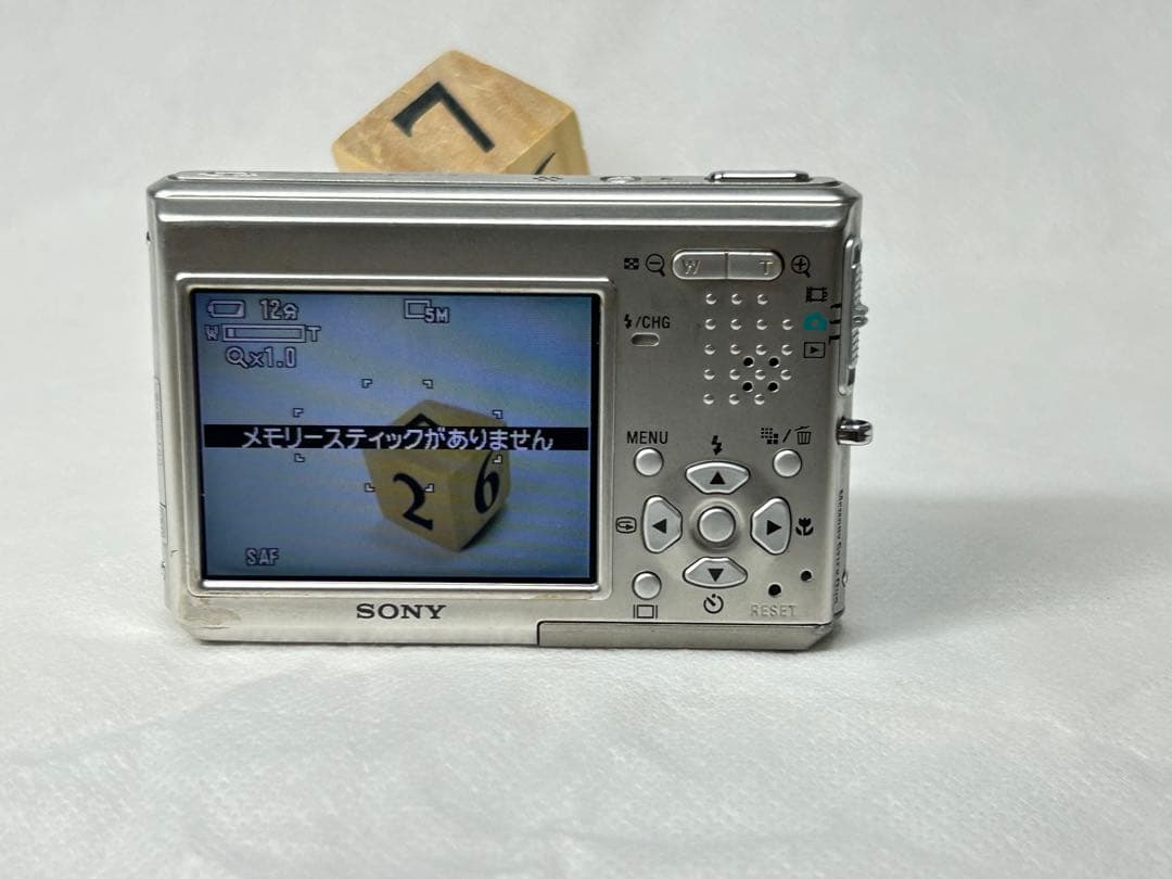 ★動作OK★ SONY Cyber-shot DSC-T1 シルバー コンデジ