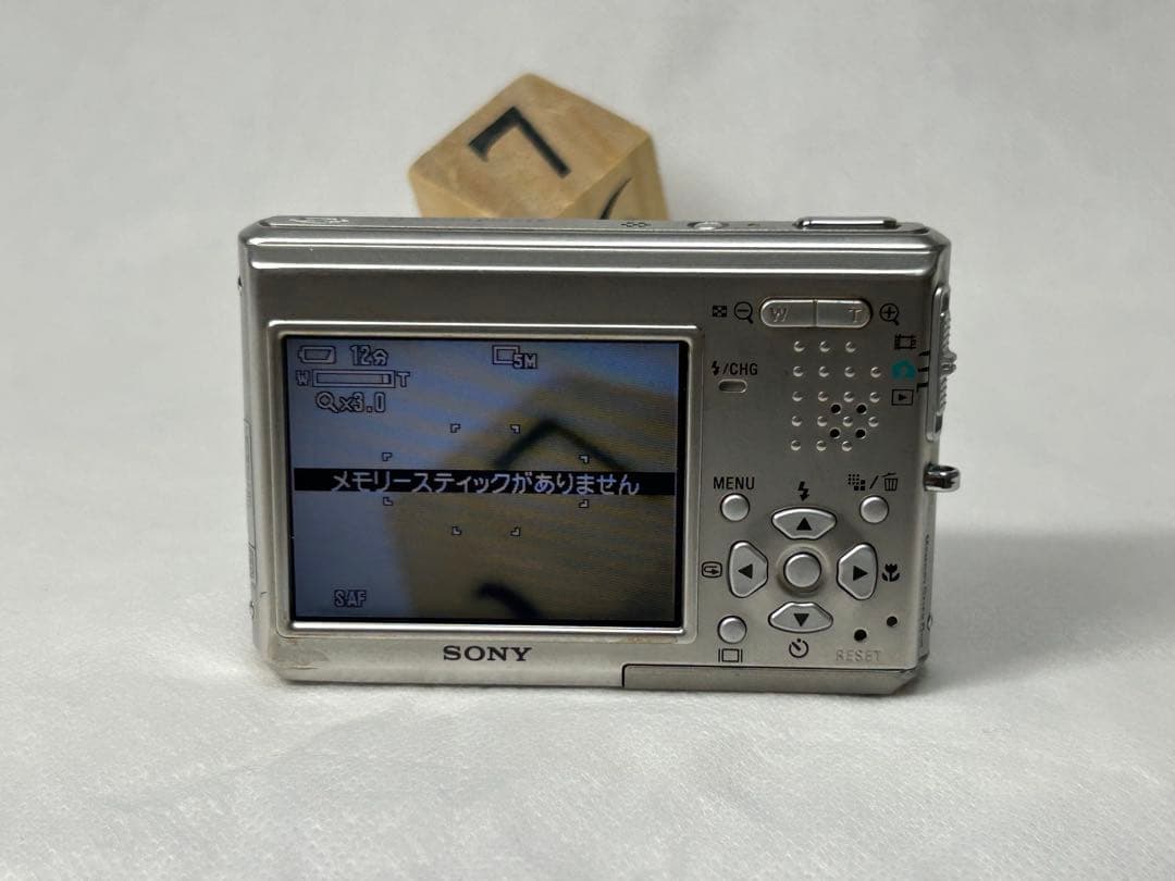 ★動作OK★ SONY Cyber-shot DSC-T1 シルバー コンデジ