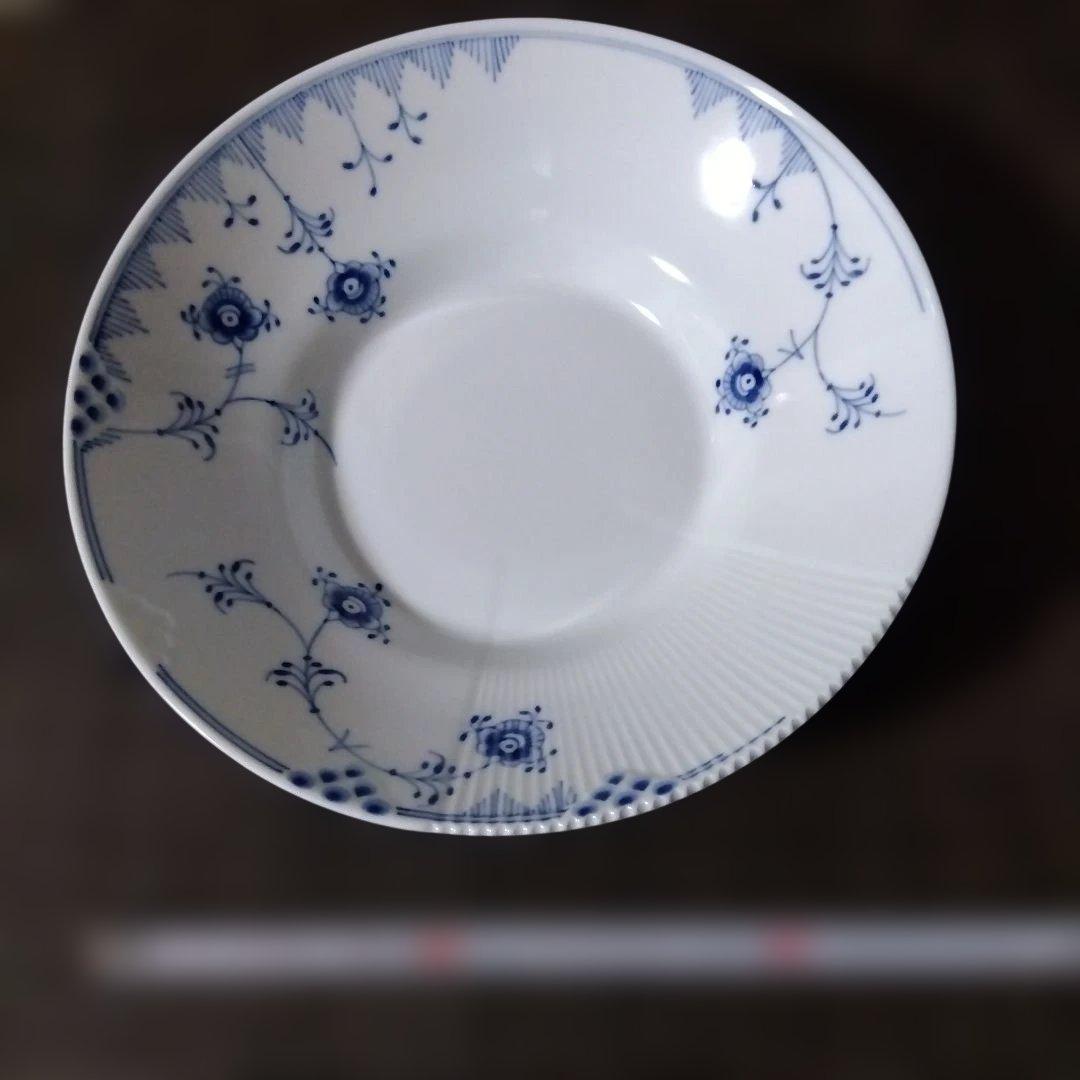 ロイヤルコペンハーゲン　ブルーエレメンツ ディーププレート
