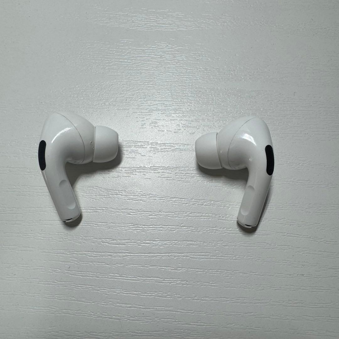 イヤホン Airpods Pro with Magsafe Charging Case