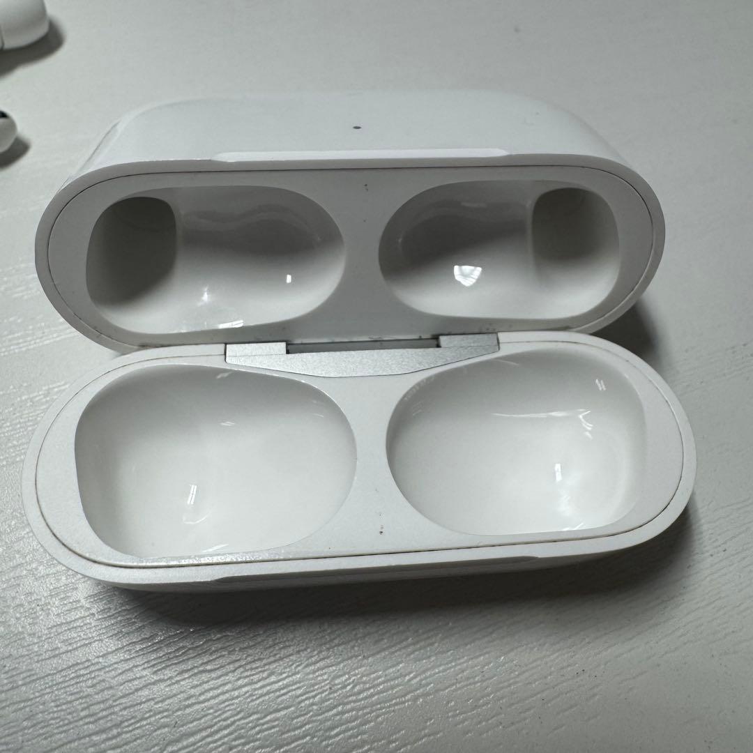 イヤホン Airpods Pro with Magsafe Charging Case