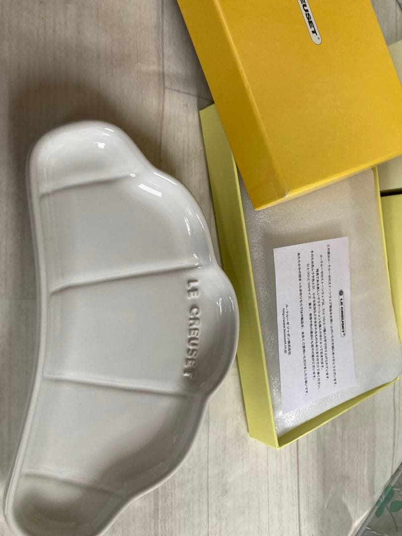 m*i様 ルクルーゼ　LE CREUSET キャベツ　オニオン　S クロワッサン