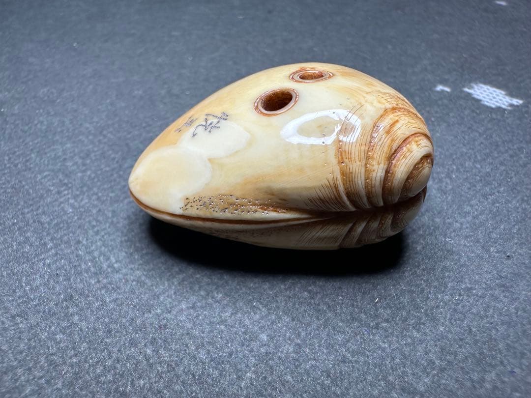 極上　浮世絵春画　根付　天然素材　アンティーク　骨董　飾り物　古美術　置物