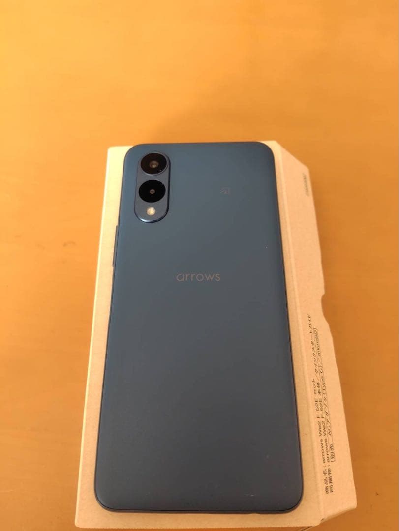 arrows We2 ドコモ版SIMフリー　ネイビーグリーン　箱付き