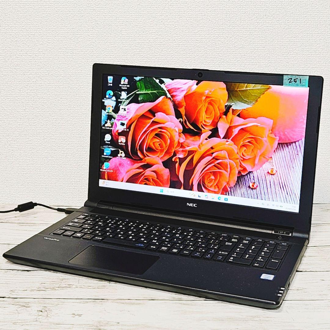 NEC 15型大画面ノートパソコン カメラ DVD テンキー付 バッテリー良好